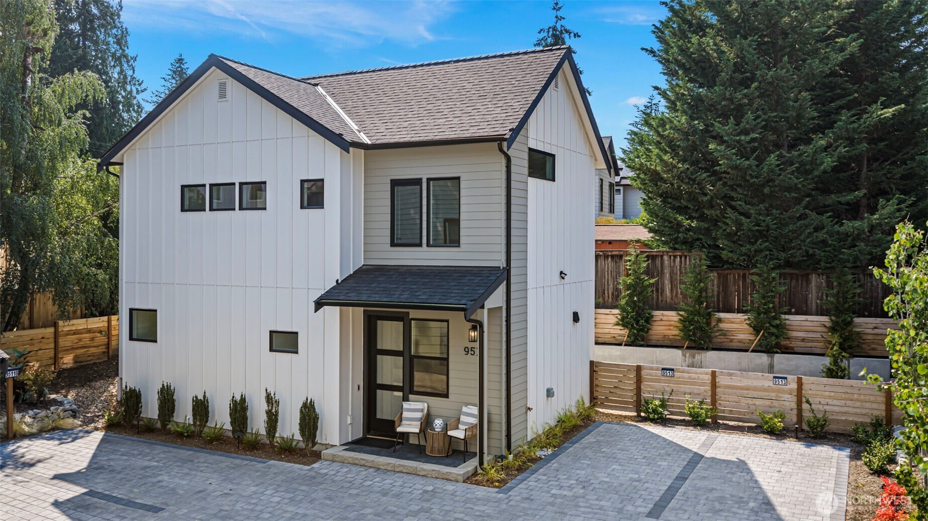 9513 132nd Avenue NE, Kirkland, WA 98033, photo 2 of 2