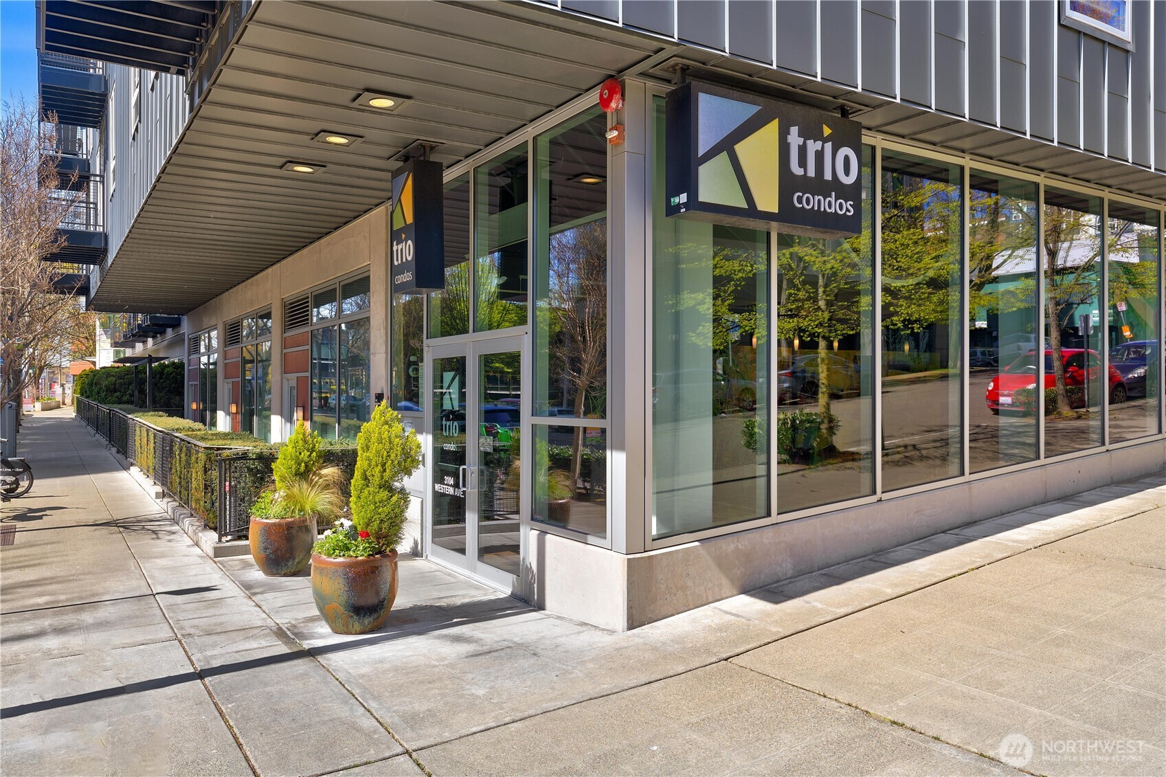 3104 Western Ave #603, Seattle, WA 98121, photo 2 of 32