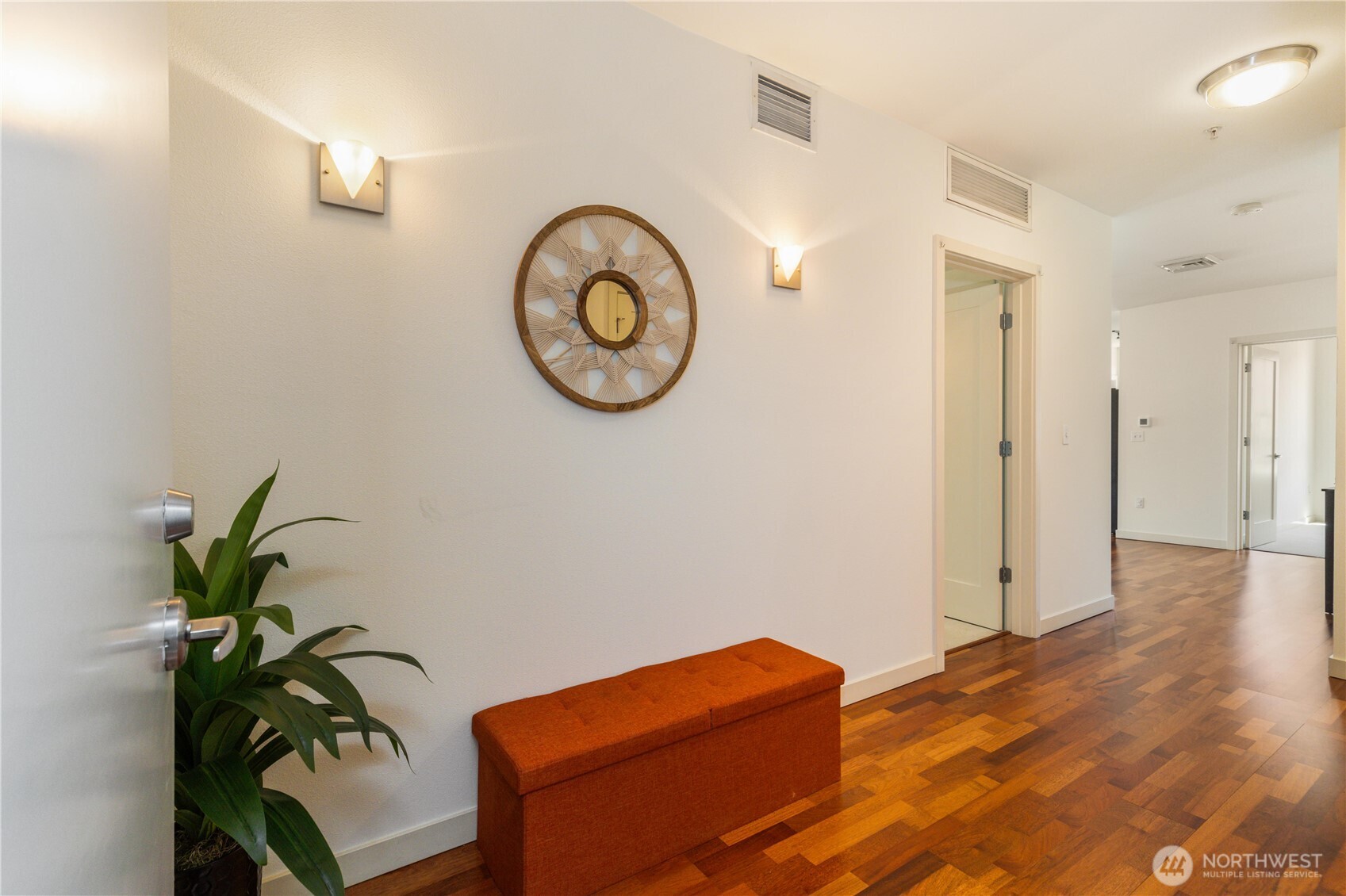 3104 Western Ave #603, Seattle, WA 98121, photo 5 of 32