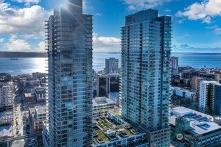 588 Bell Street #1102