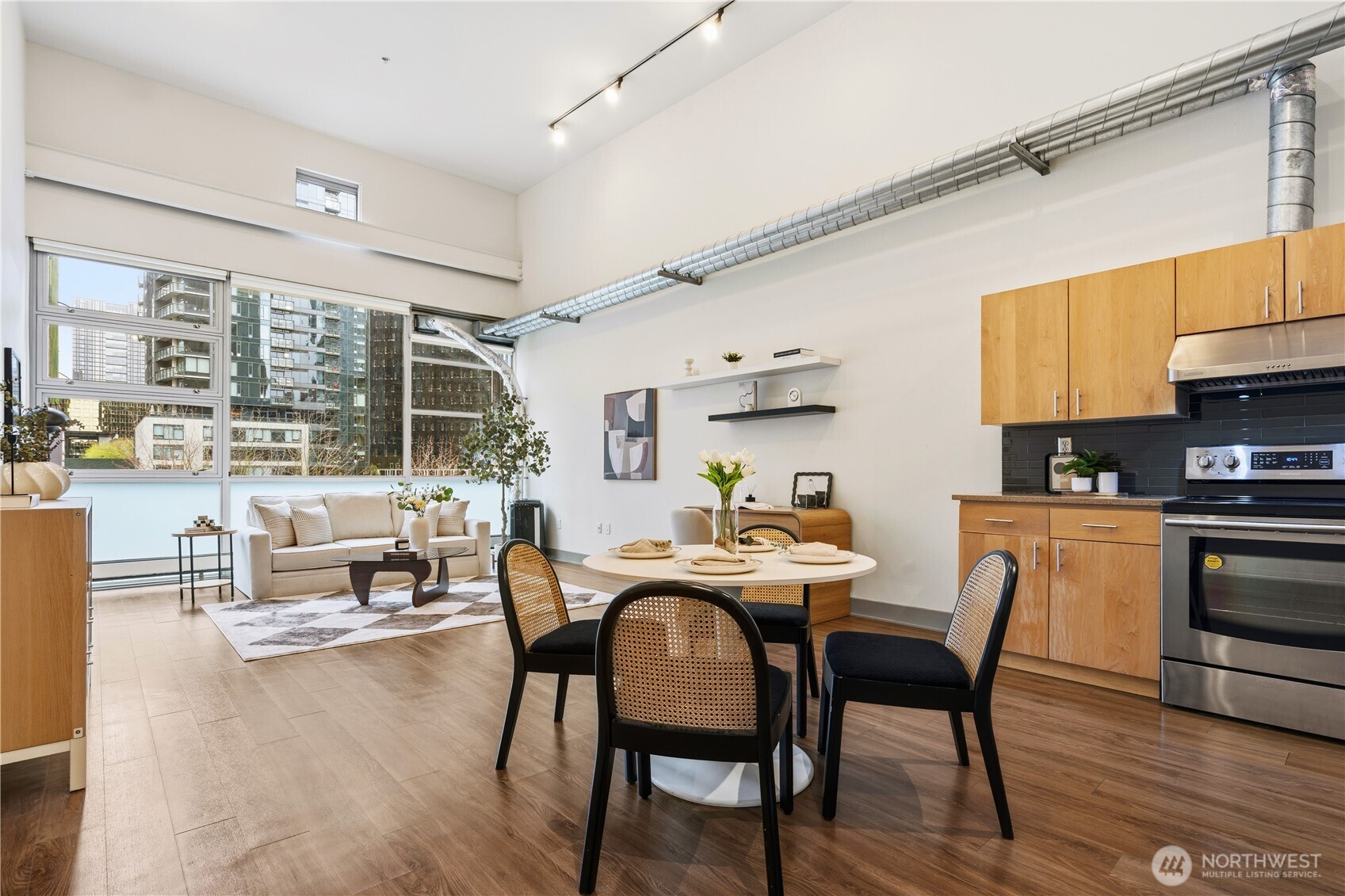2015 Terry Avenue #406
