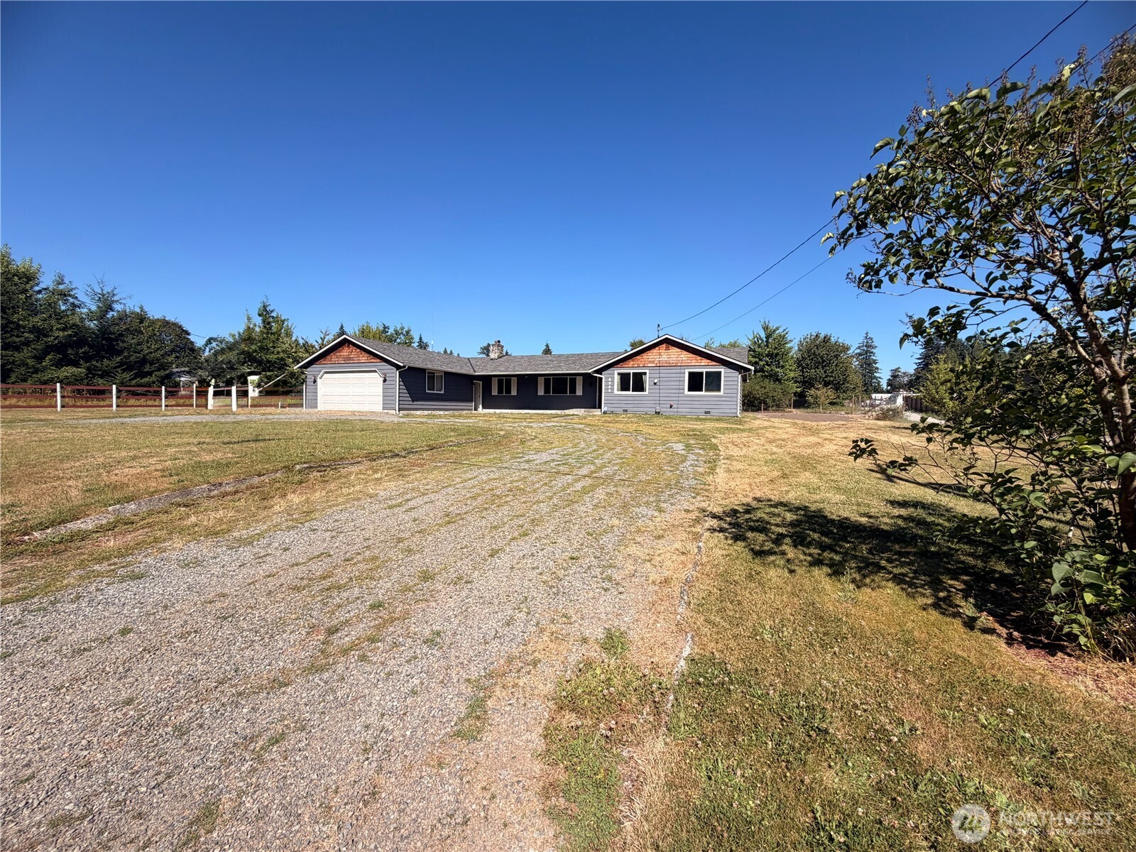 8525 234th Avenue E, Buckley, WA 98321, photo 2 of 3