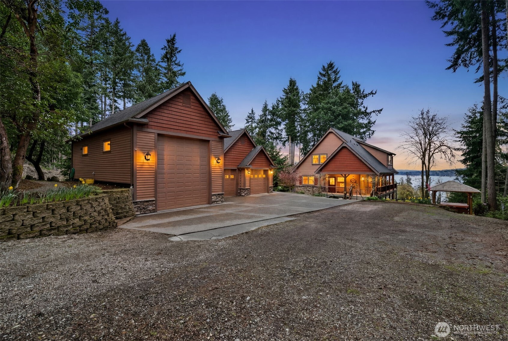 12511 Cole Point Drive, Anderson Island, WA 98303-9691, photo 2 of 3