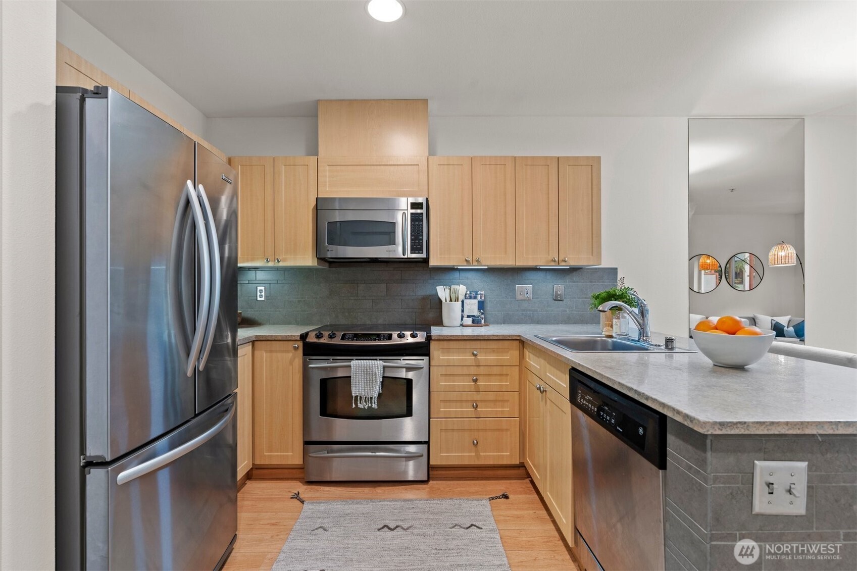 2717 Western Avenue #624, Seattle, WA 98121, photo 5 of 29