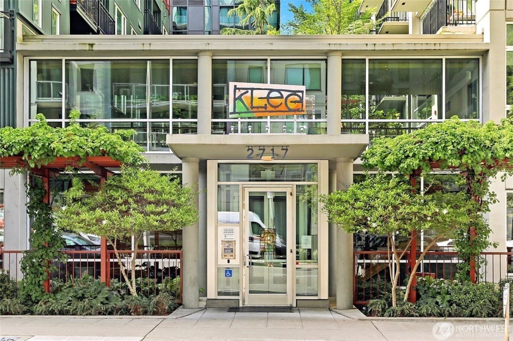 2717 Western Avenue #624, Seattle, WA 98121, photo 3 of 29