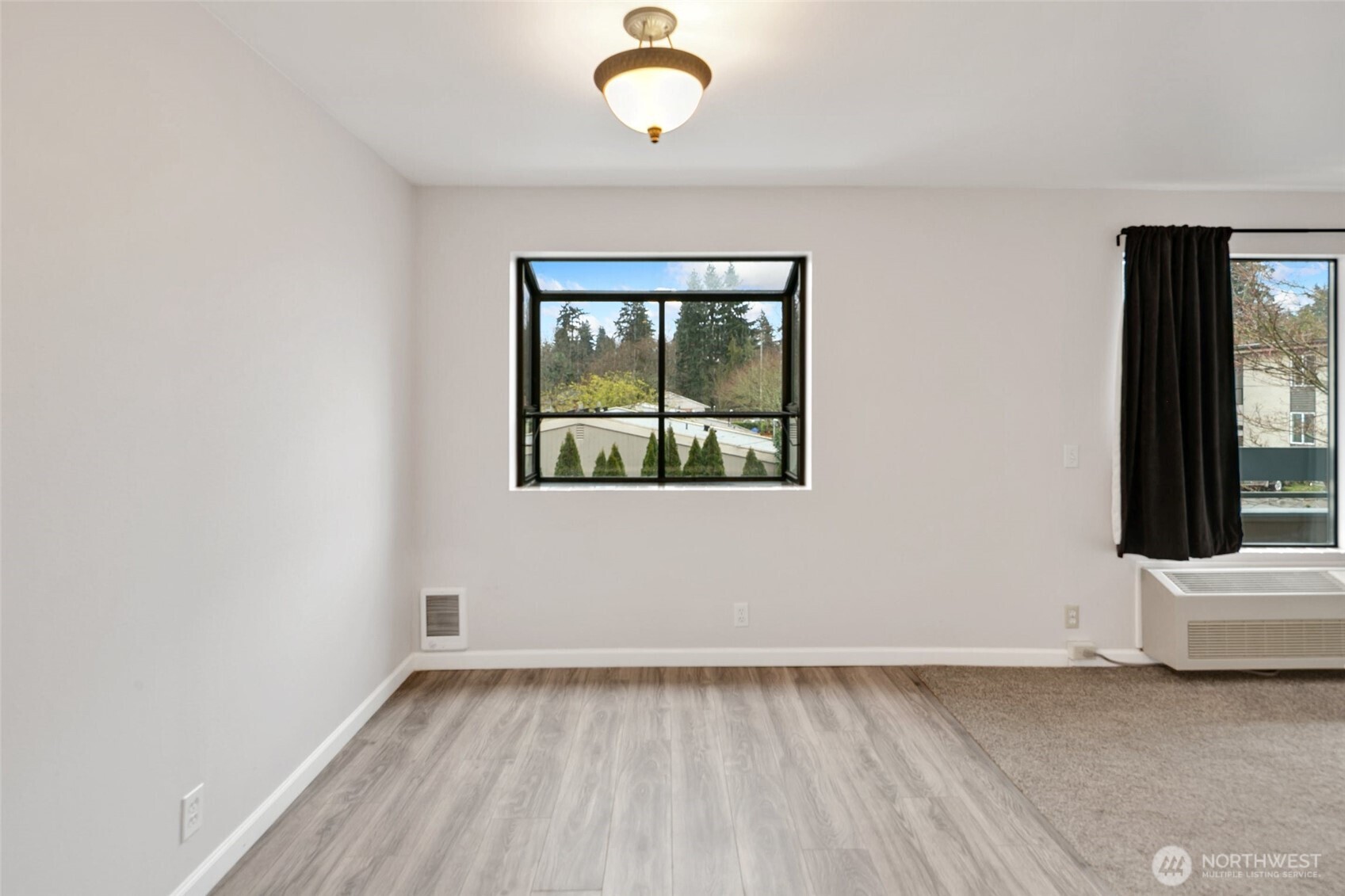 12300 33rd Avenue NE #202, Seattle, WA 98125, photo 5 of 18