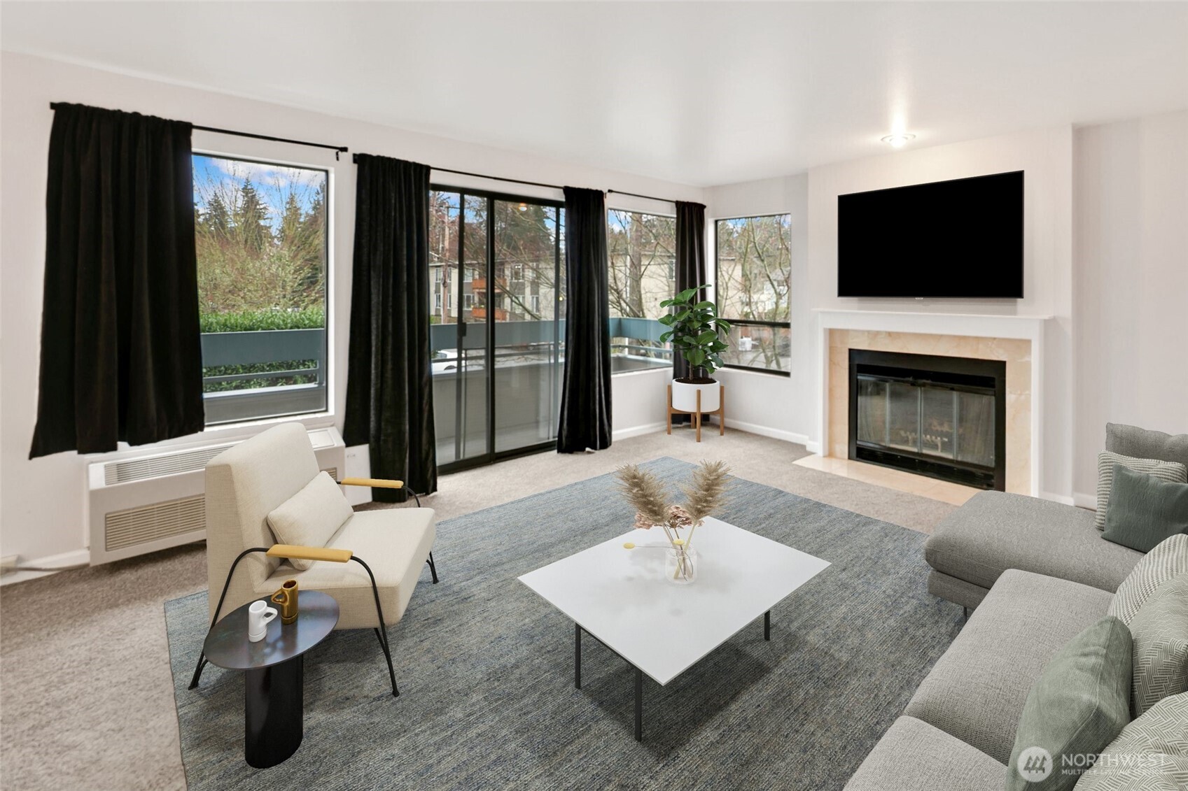 12300 33rd Avenue NE #202, Seattle, WA 98125, photo 2 of 18