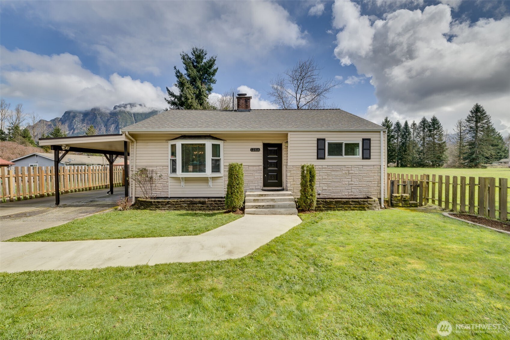 12316 412th Avenue SE