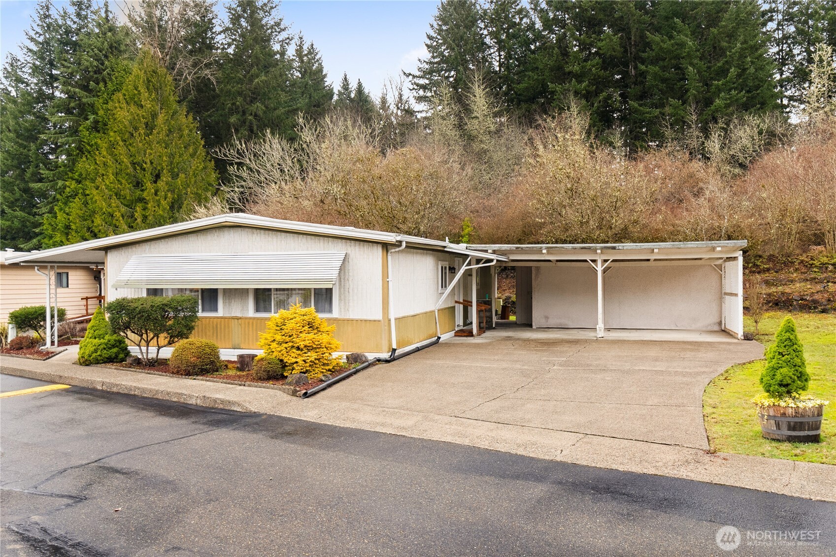 1841 Trosper Road SW #14