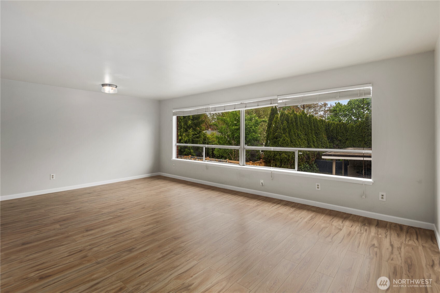 748 S Cloverdale Street #14, Seattle, WA 98108, photo 5 of 16