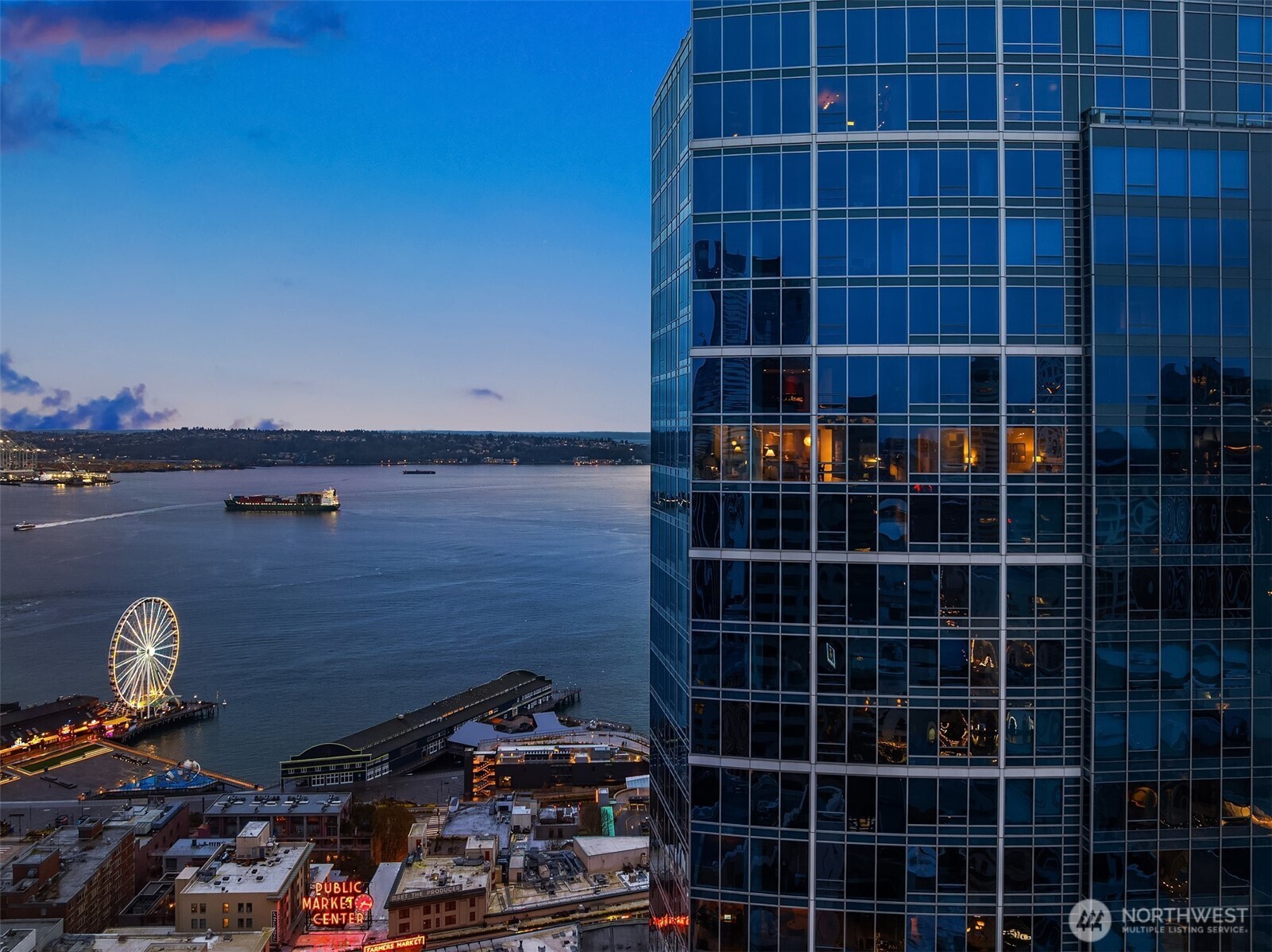 1521 2nd Avenue #3102, Seattle, WA 98101, photo 2 of 40
