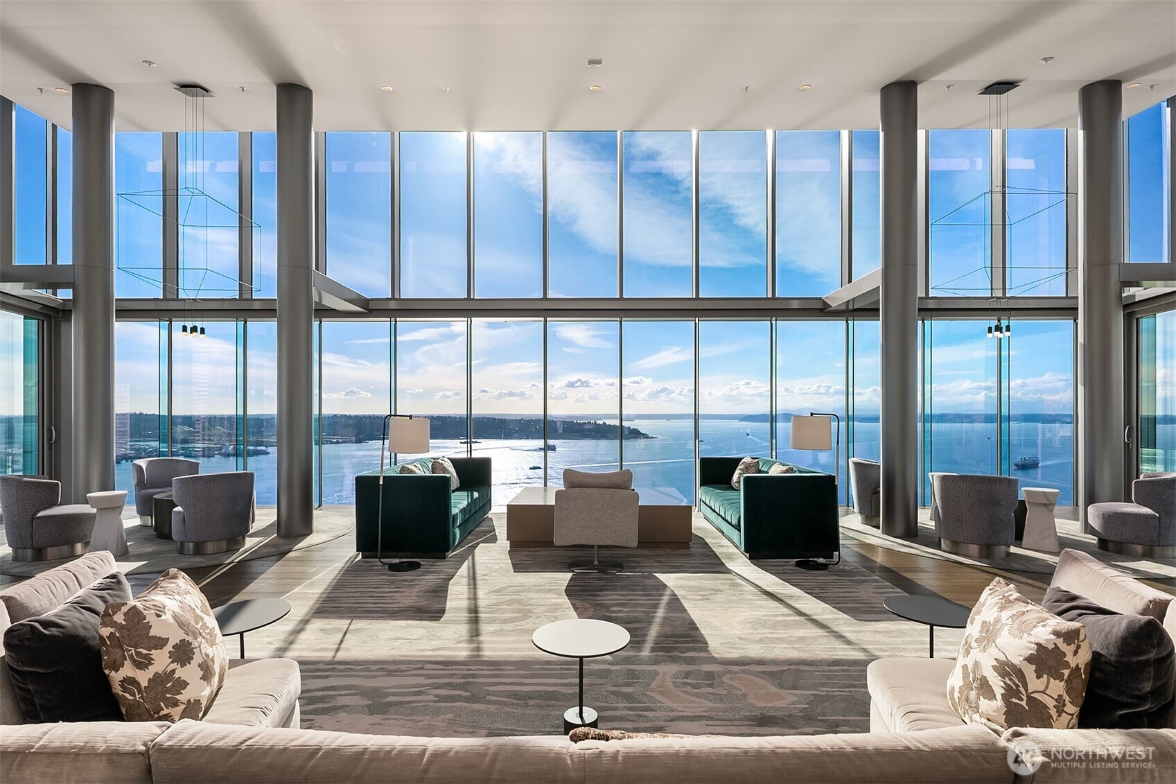 121 Stewart Street #1304