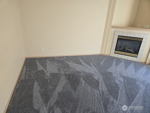 9715 26th Avenue SW #202, Seattle, WA 98106-2600, photo 3 of 16