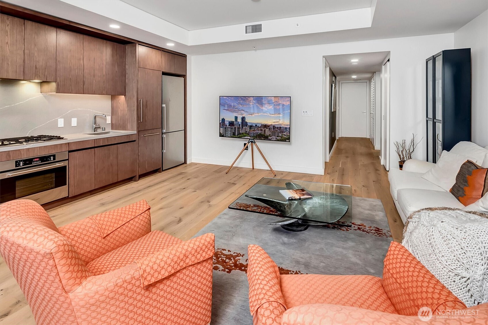 121 Stewart Street #504