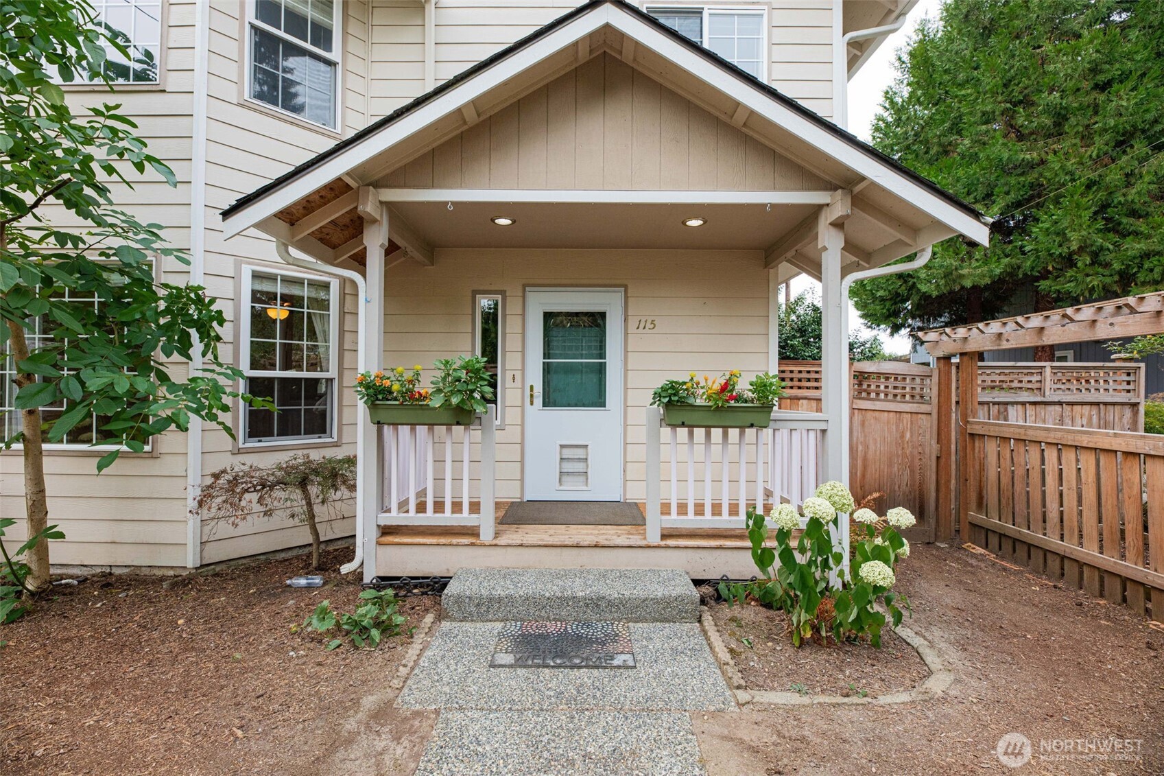115 Long Street, Snohomish, WA 98290, photo 2 of 2