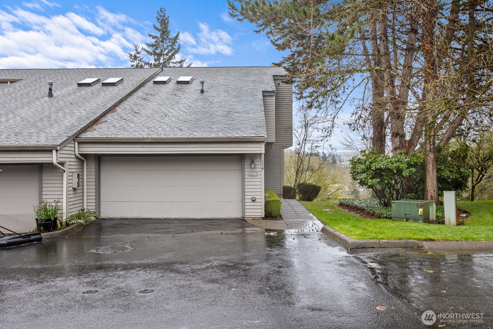 7250 NE Old Redmond Rd #F124