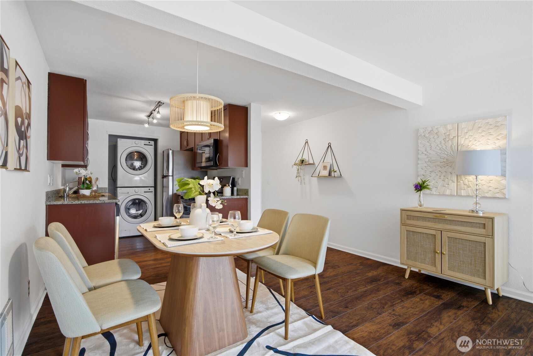 3045 20th Avenue W #403, Seattle, WA 98199, photo 2 of 24