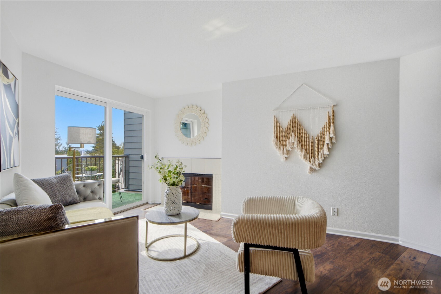 3045 20th Avenue W #403, Seattle, WA 98199, photo 4 of 24