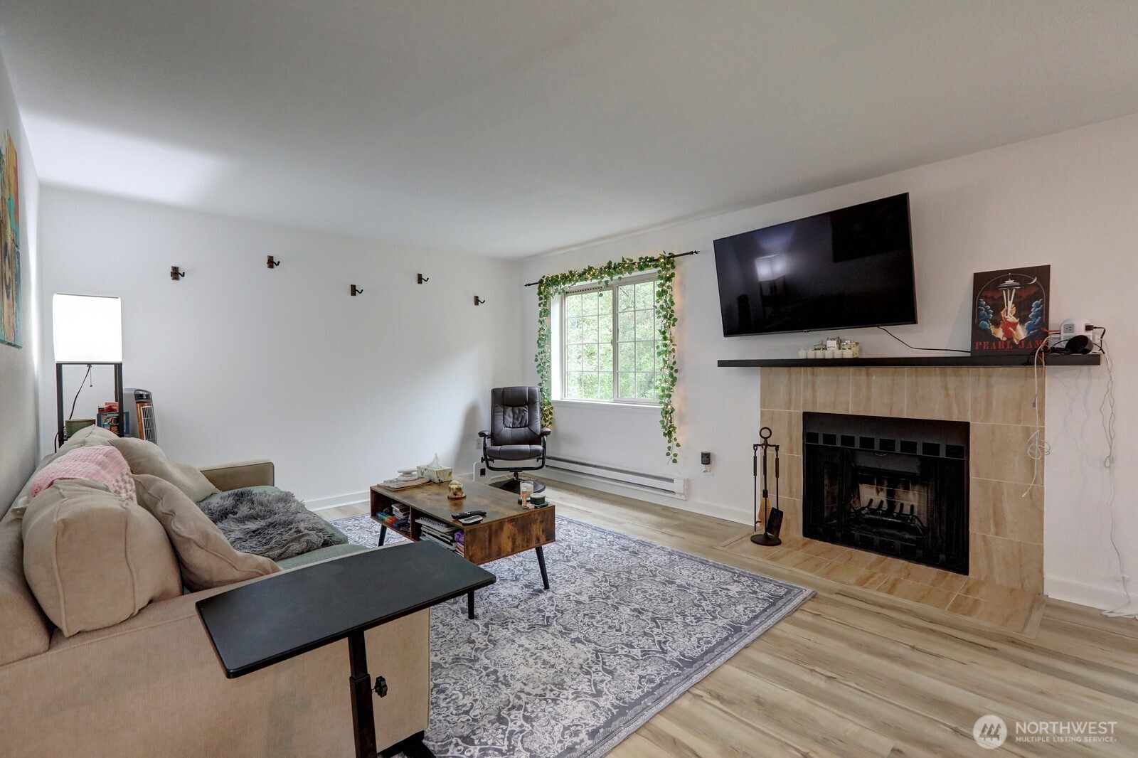 9806 28th Avenue SW #A201, Seattle, WA 98126, photo 5 of 15