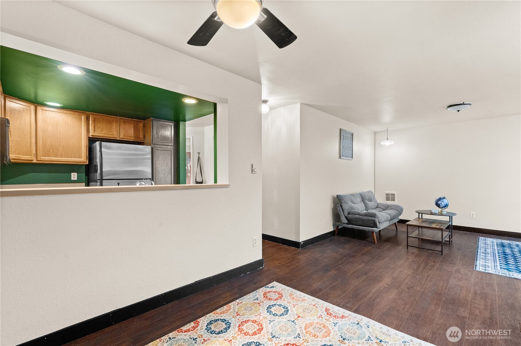 110 SW 116th Street #A13, Seattle, WA 98146, photo 5 of 22