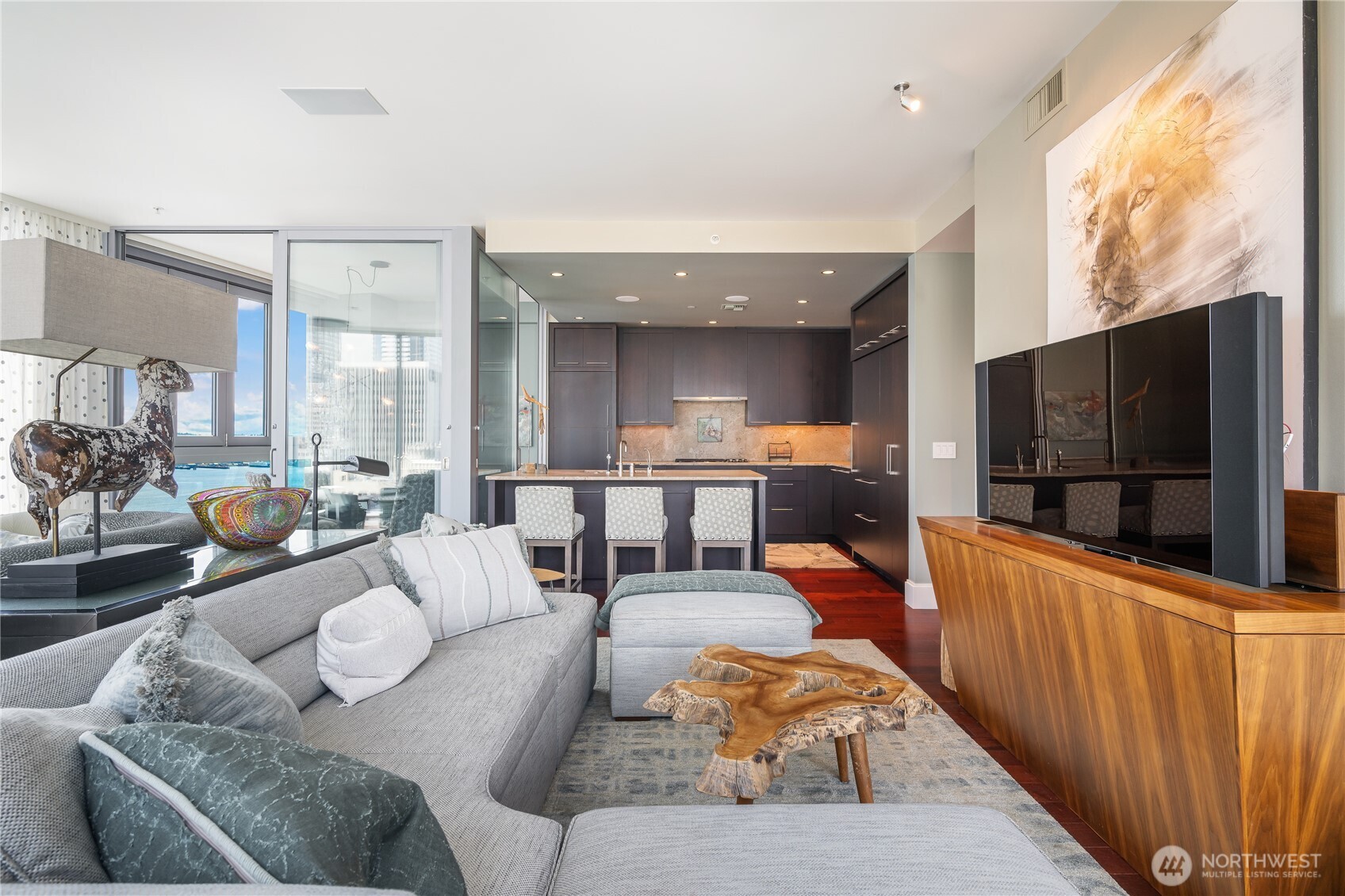 1521 2nd Avenue #1602, Seattle, WA 98101, photo 3 of 40