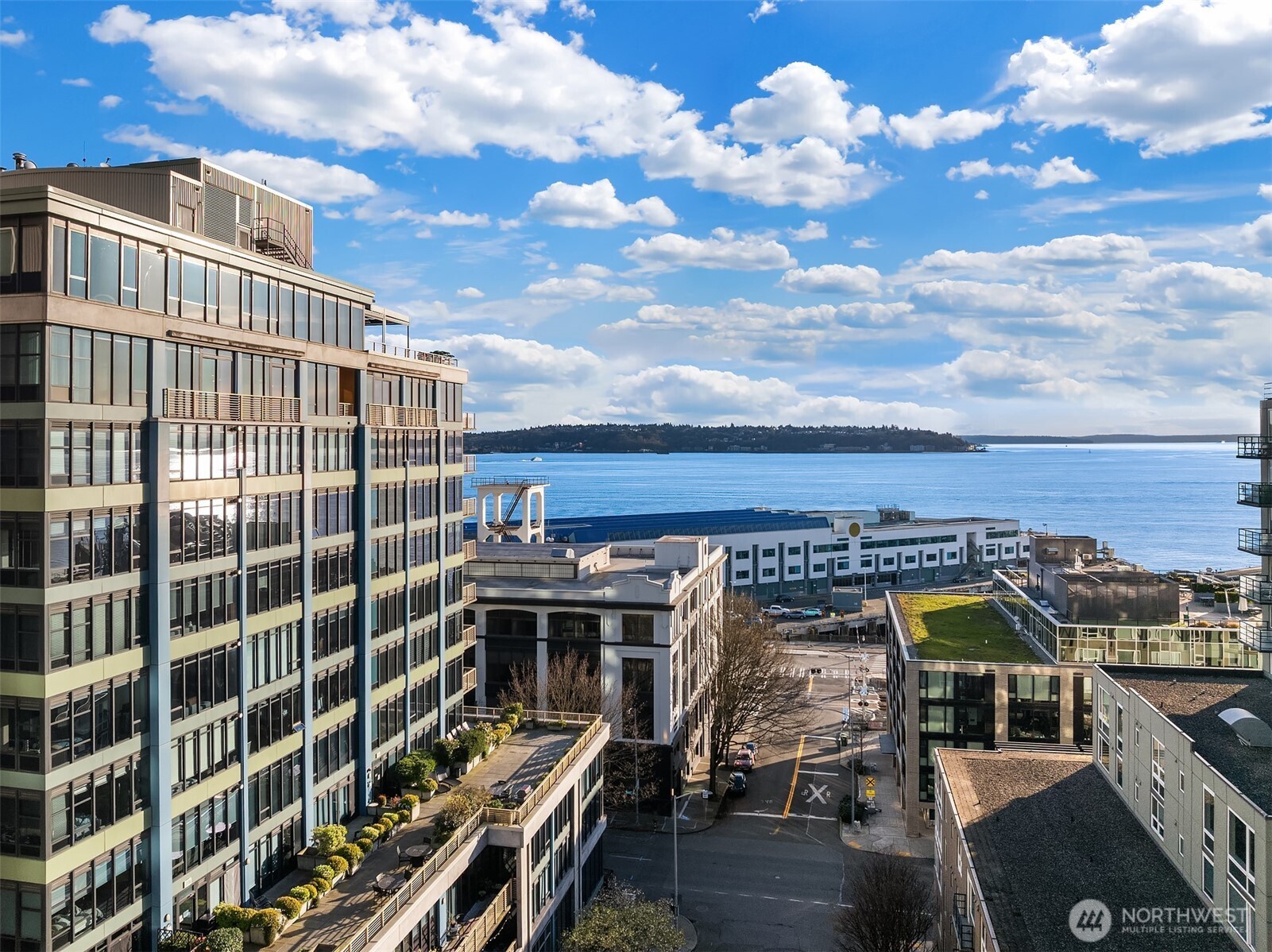 2716 Elliott Avenue #1204
