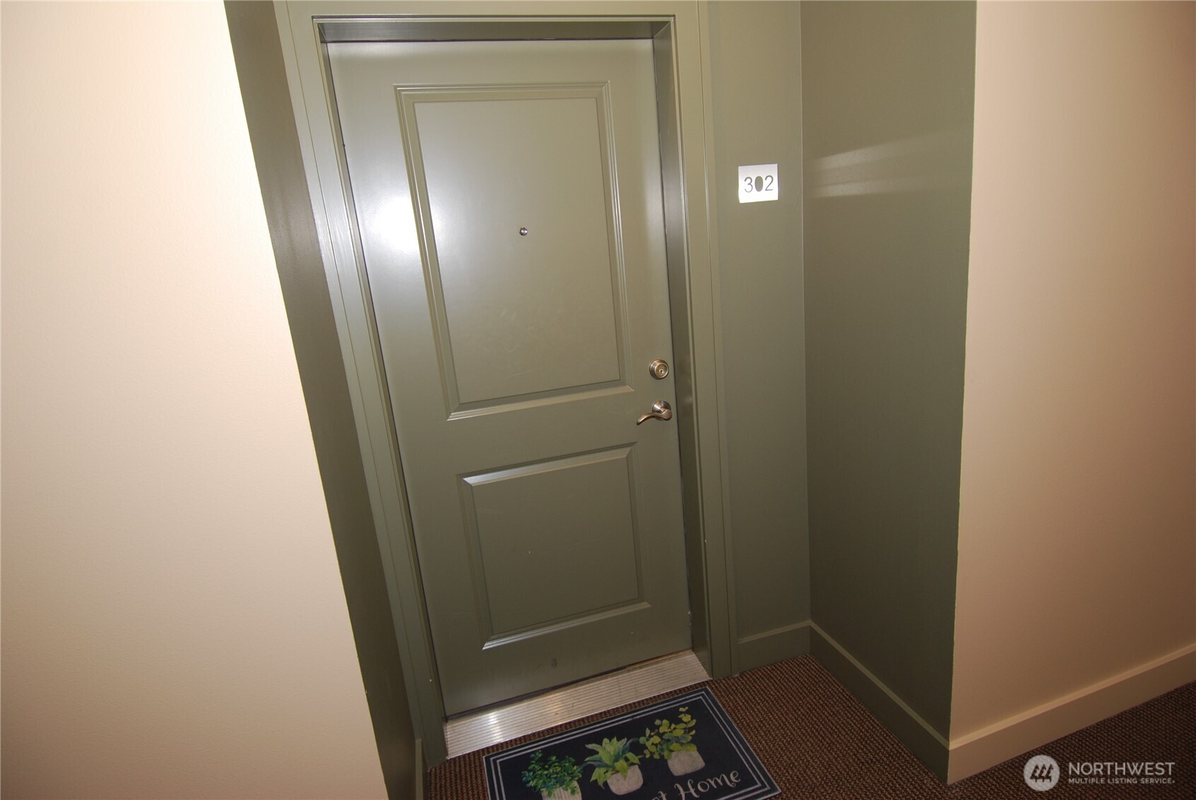 3217 Eastlake Avenue E #302, Seattle, WA 98102, photo 4 of 32