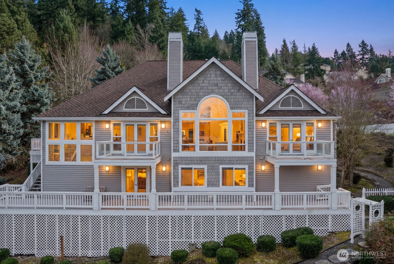 1665 204th Avenue NE, Sammamish, WA 98074, photo 2 of 2