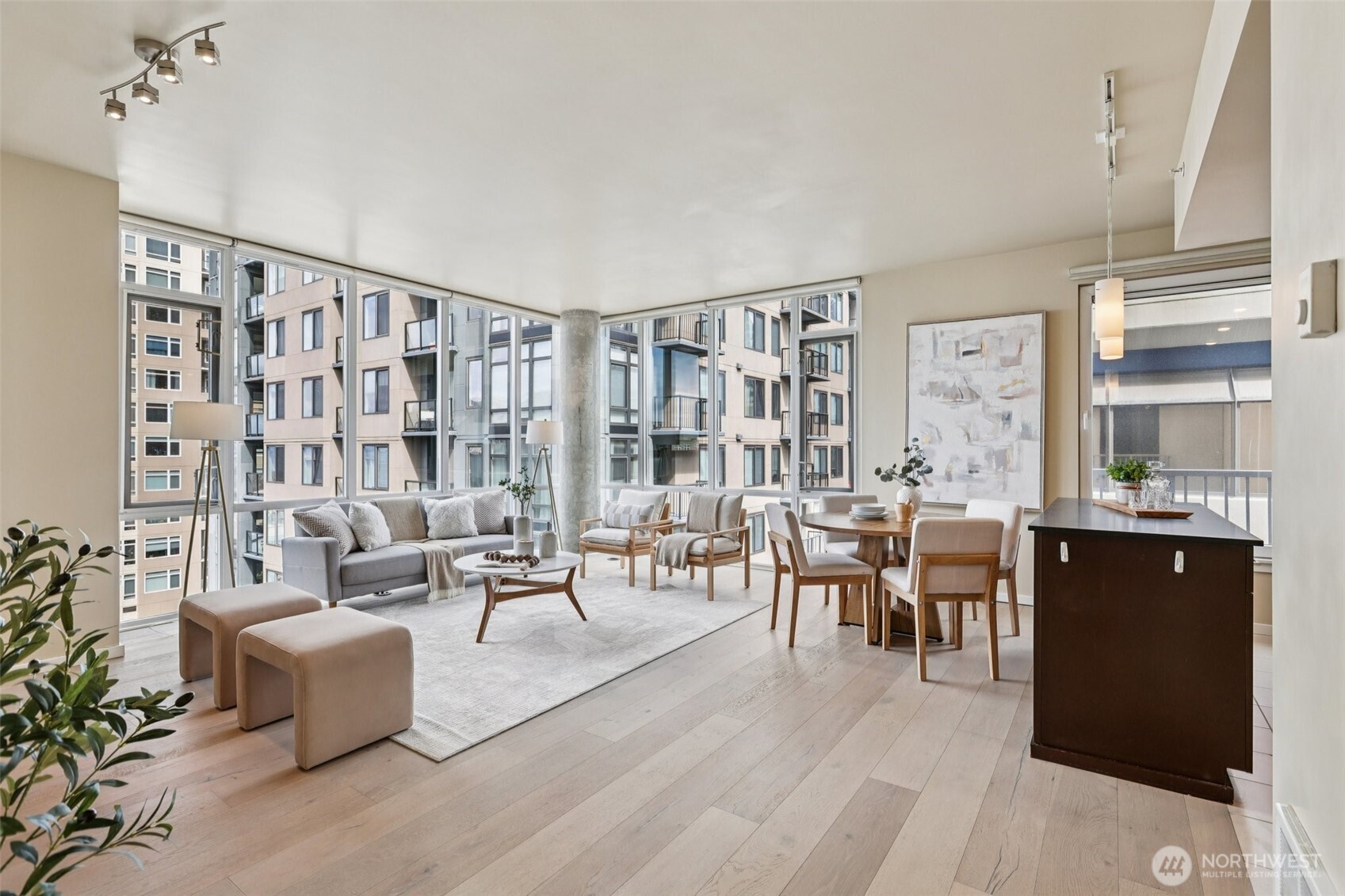 76 Cedar Street #S1005
