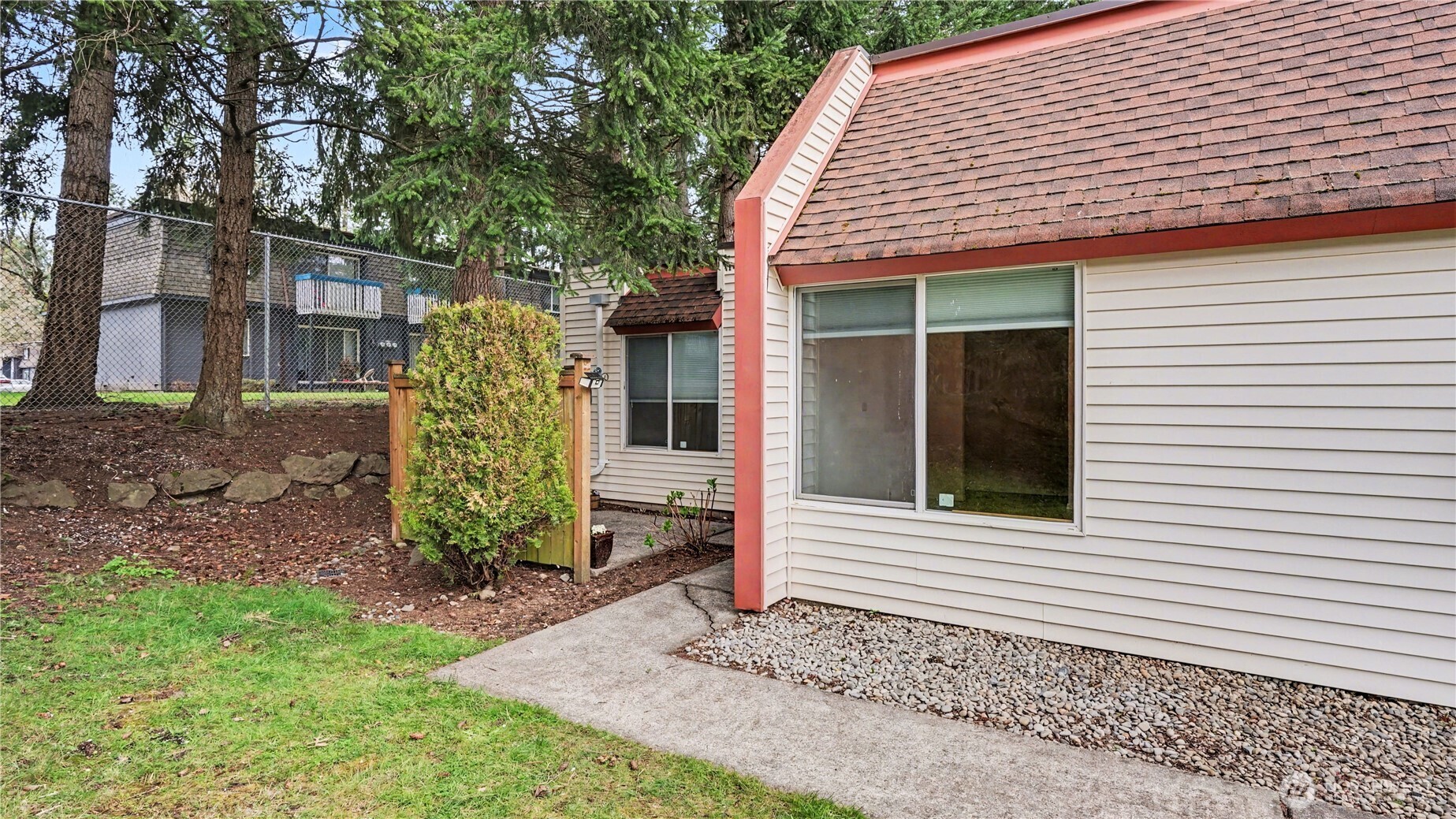 14600 SE 176th Street #J5