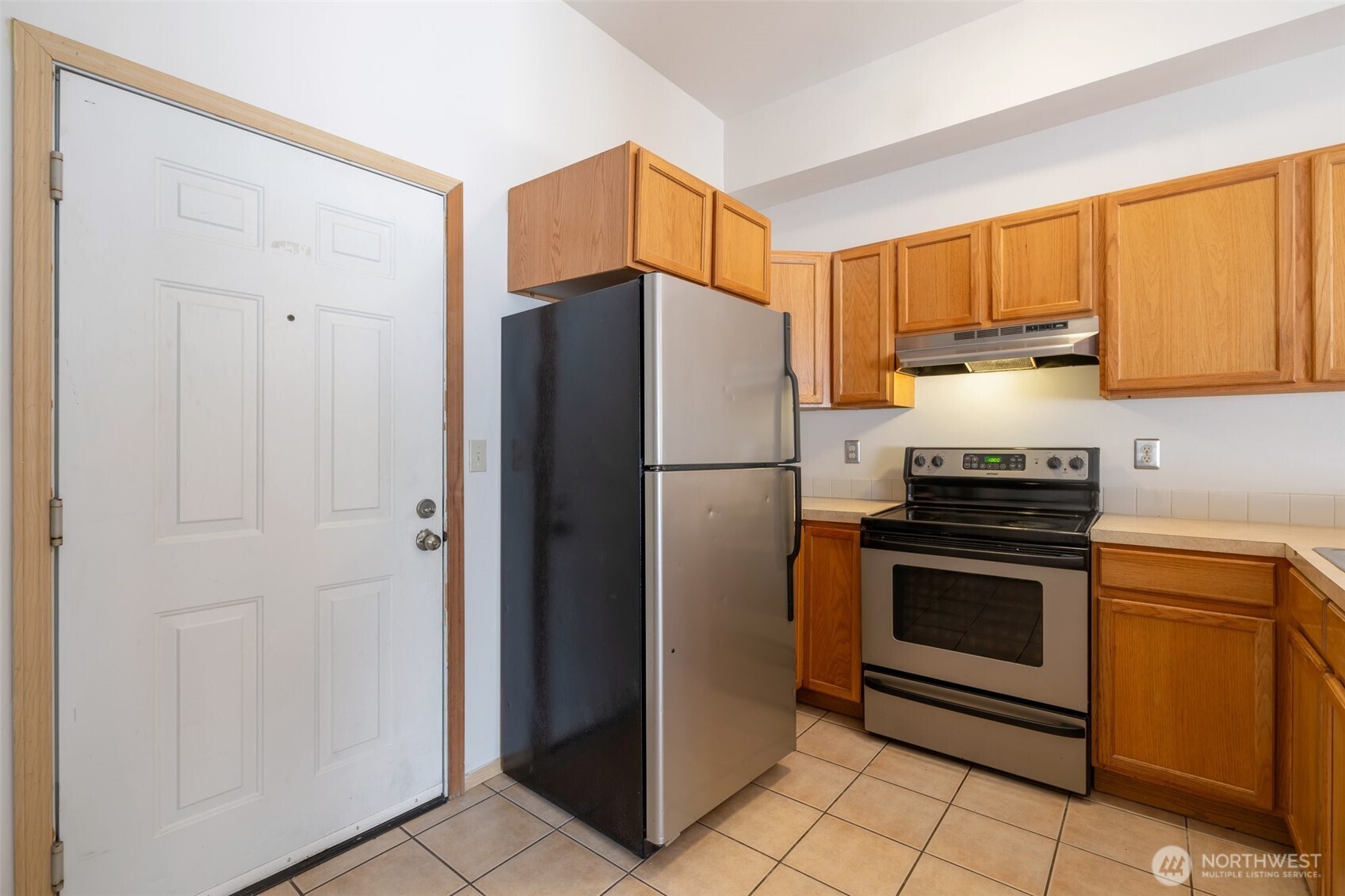 11424 1st Avenue S #103, Seattle, WA 98168-2051, photo 3 of 15
