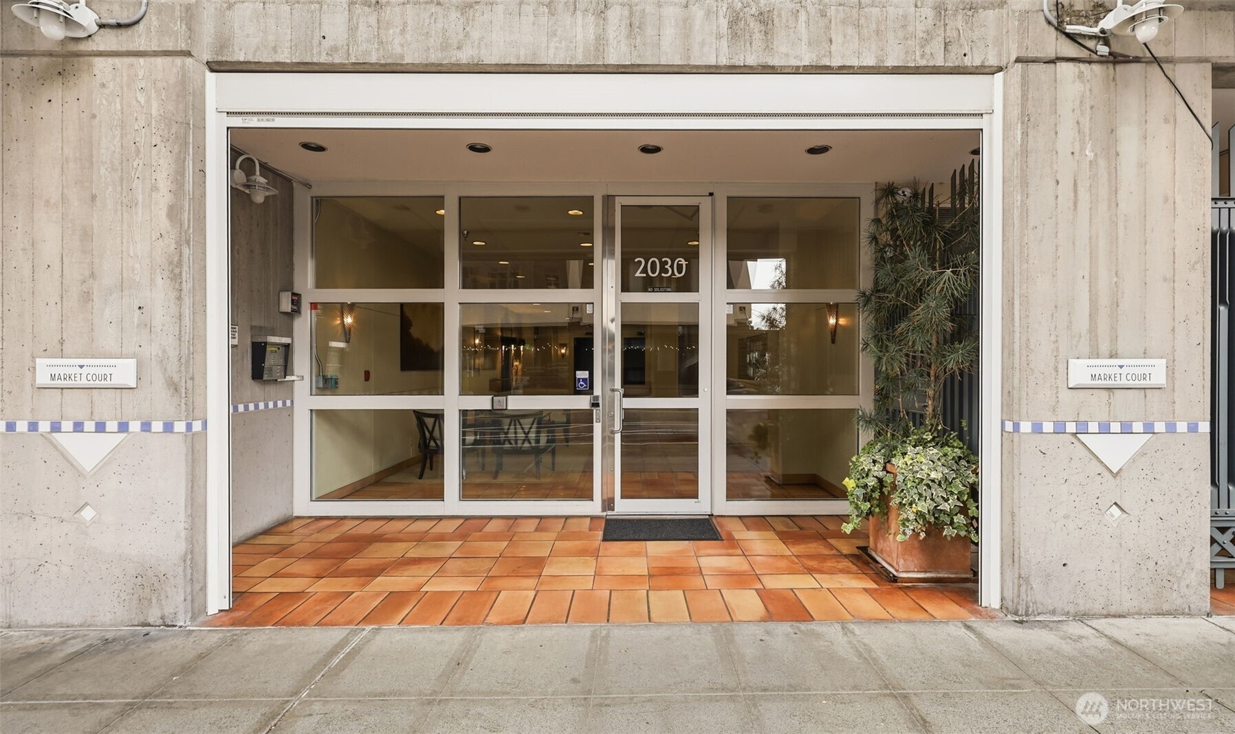 2030 Western Avenue #614, Seattle, WA 98121, photo 4 of 38