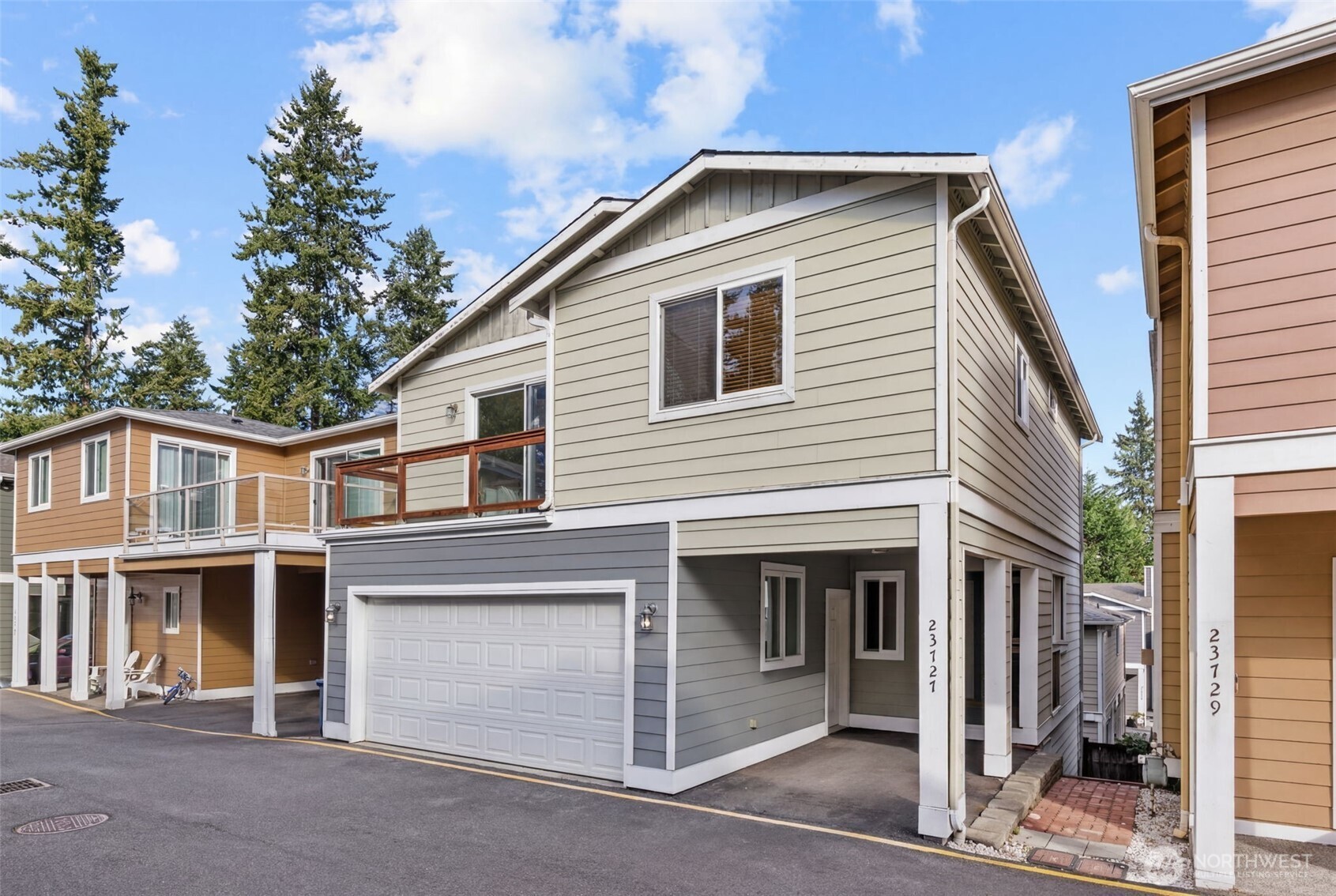 23727 80th Court W, Shoreline, WA 98026, photo 2 of 2
