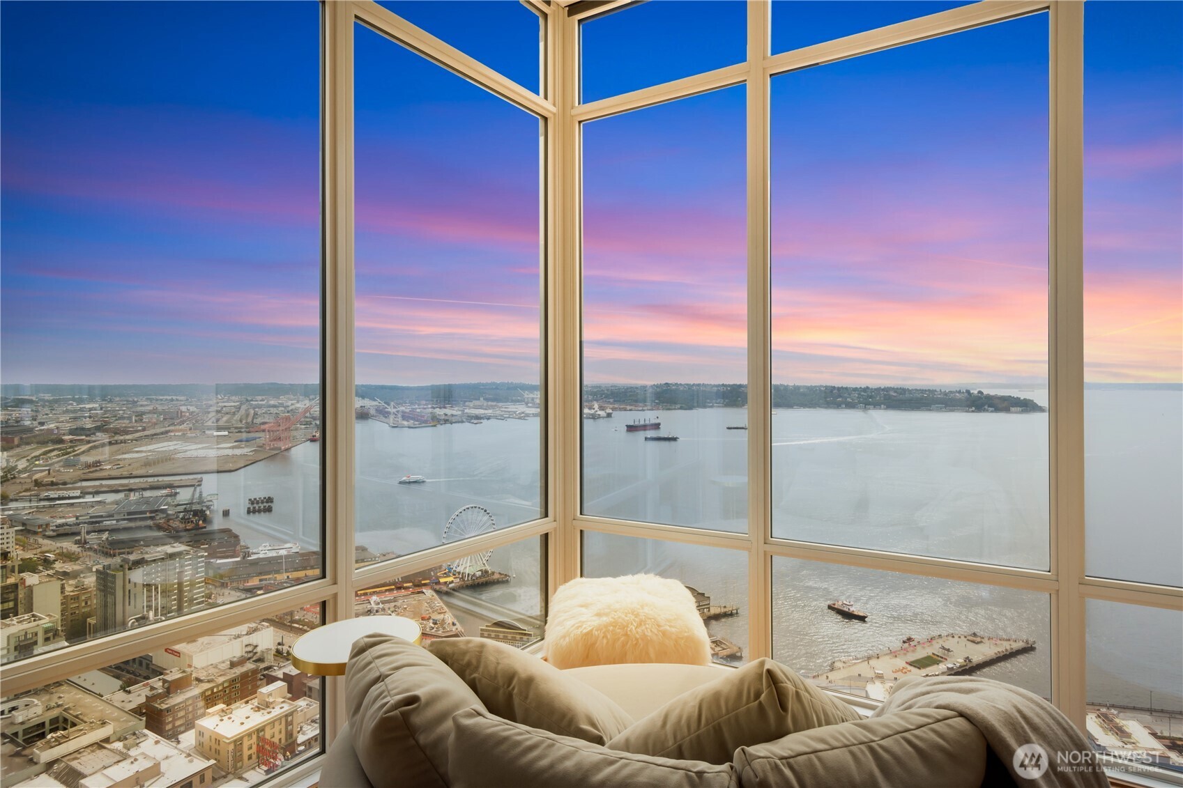 121 Stewart Street #3504, Seattle, WA 98121, photo 3 of 34