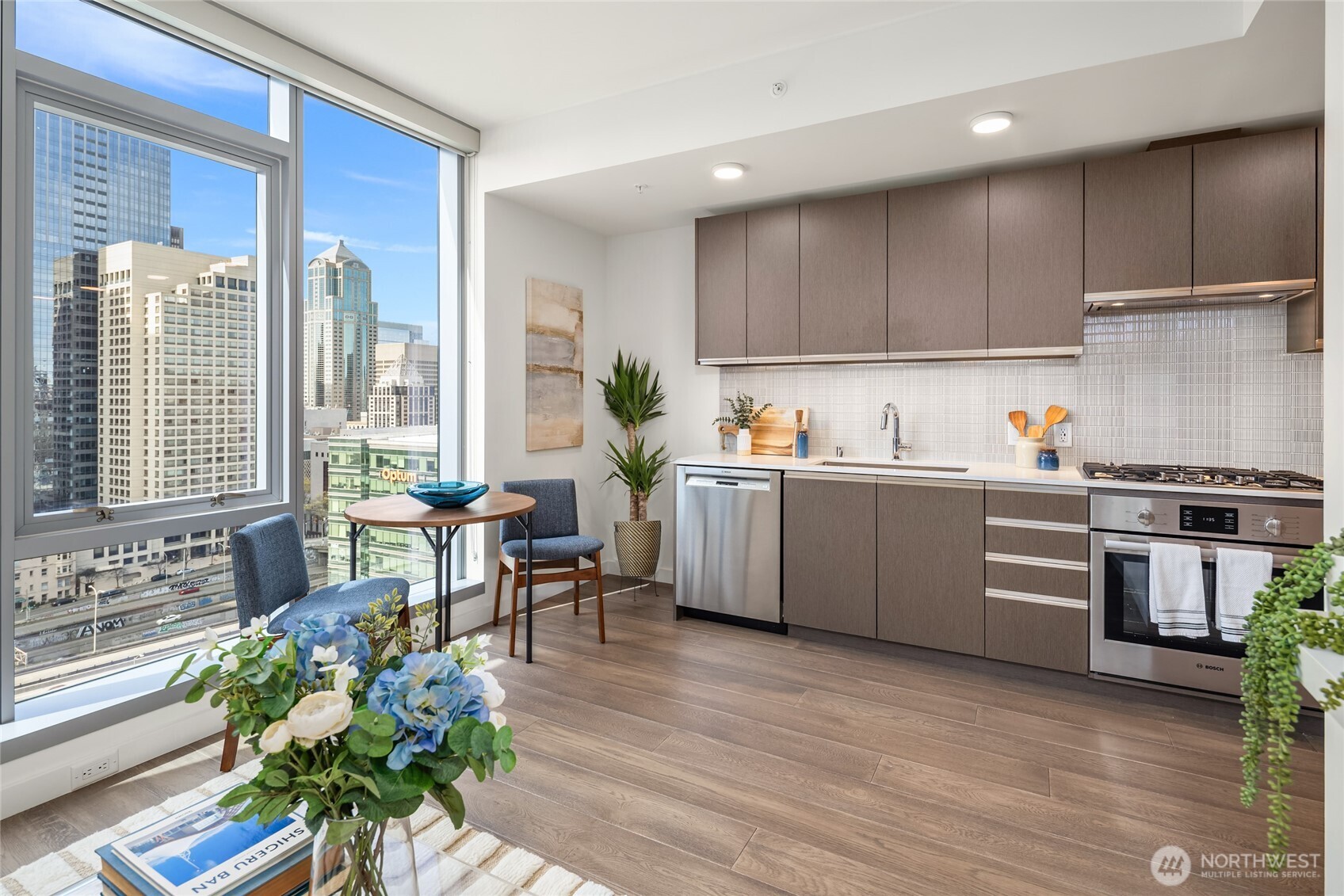 800 Columbia Street #1703, Seattle, WA 98104, photo 2 of 28