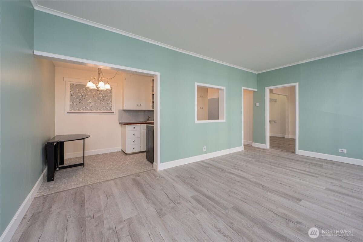 7 Harrison Street #20, Seattle, WA 98109, photo 4 of 27