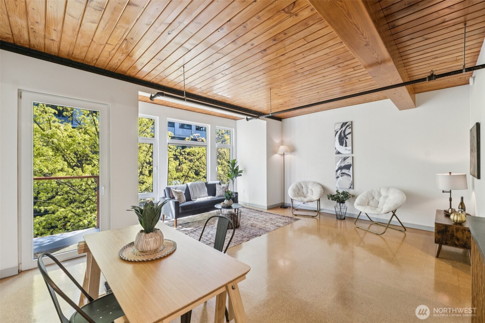 401 9th Avenue N #201, Seattle, WA 98109-4723, photo 2 of 2