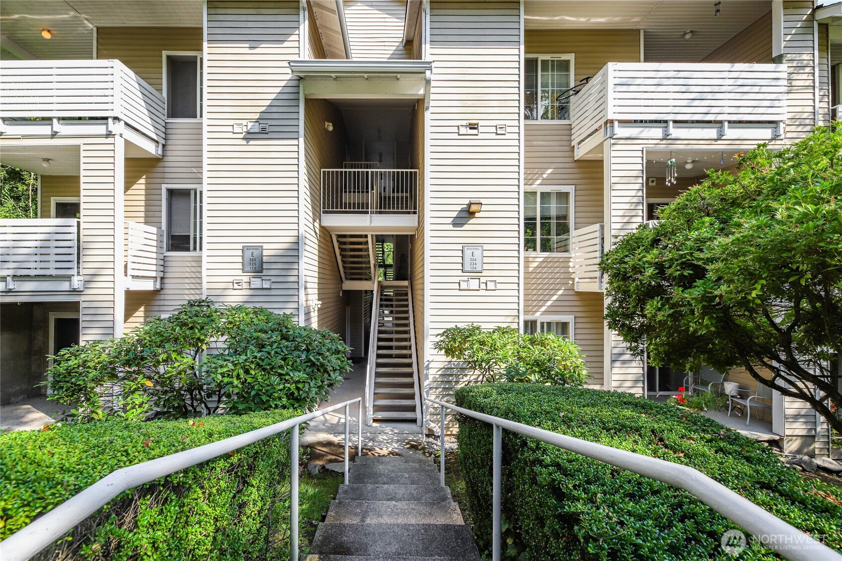 801 Rainier Avenue N #E325