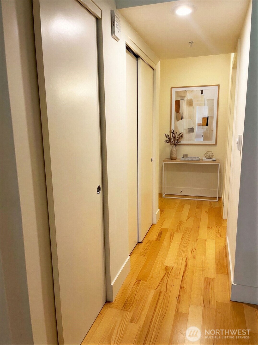 2911 2nd Avenue #324, Seattle, WA 98121, photo 2 of 15