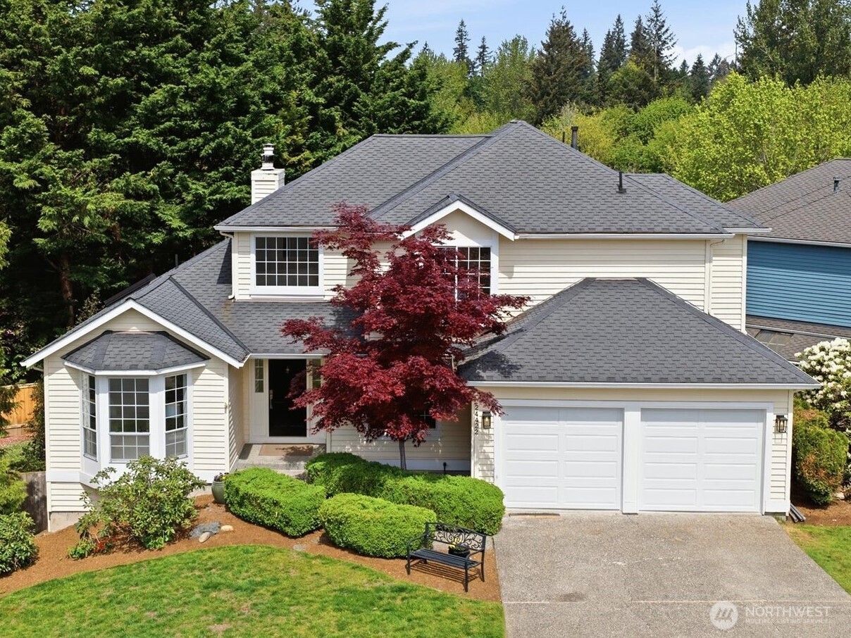 24422 SE 46th Court, Sammamish, WA 98029, photo 2 of 2