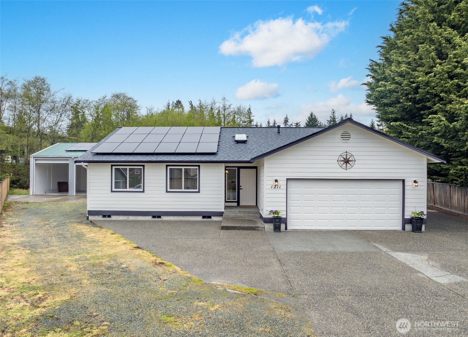1211 Lotus Lane, Freeland, WA 98249, photo 2 of 2