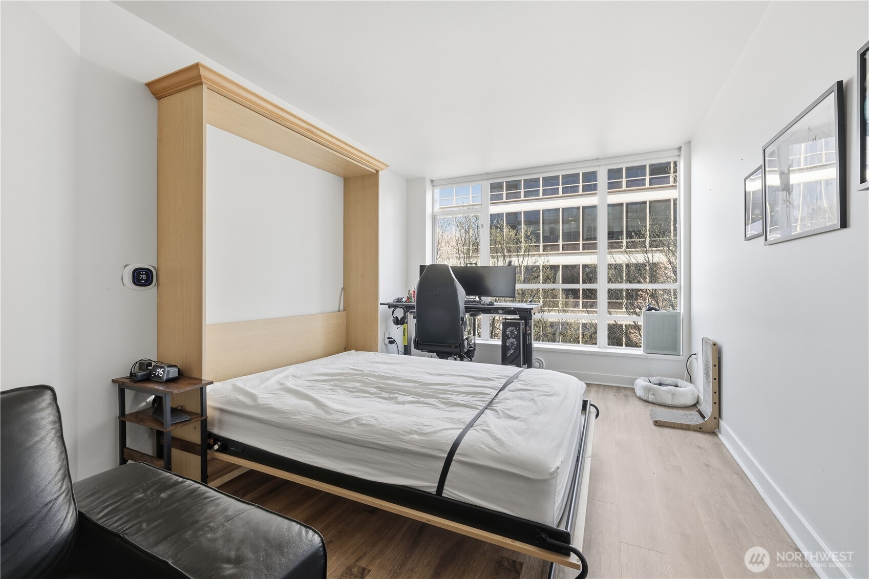 2929 1st Avenue ##201, Seattle, WA 98121-3019, photo 4 of 35