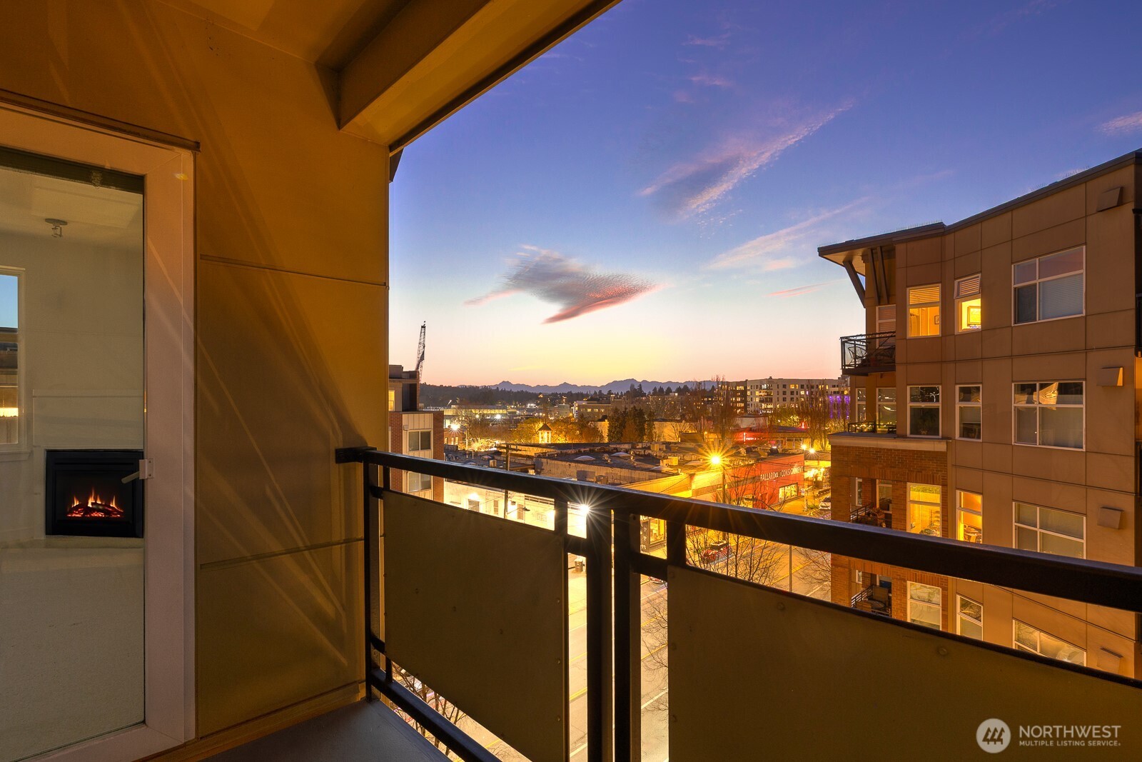 5440 Leary Avenue NW #625, Seattle, WA 98107, photo 4 of 30