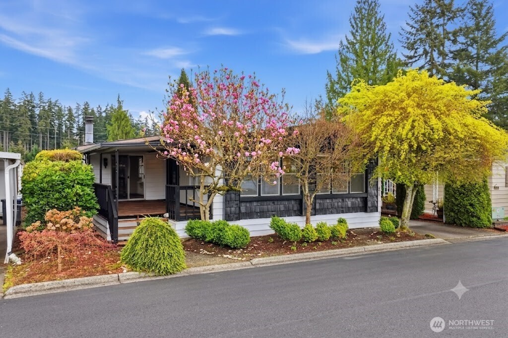 620 112th Street SE #320, Everett, WA 98208-5041, photo 2 of 2