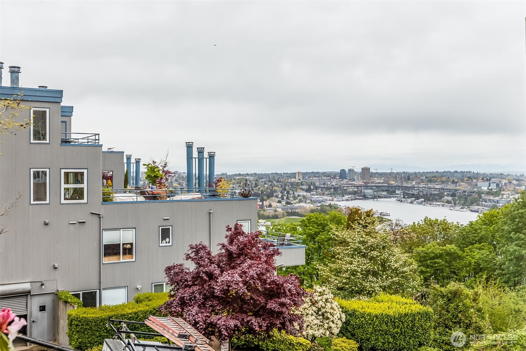 1800 Taylor Avenue N #305, Seattle, WA 98109, photo 2 of 20