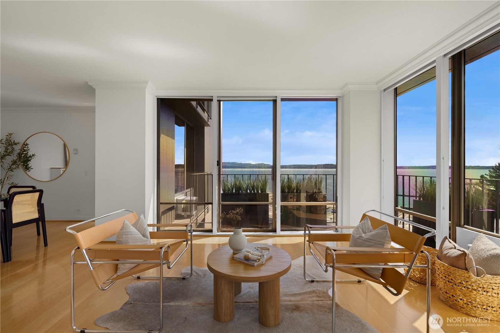 1620 43rd Avenue E #4C, Seattle, WA 98112, photo 2 of 34