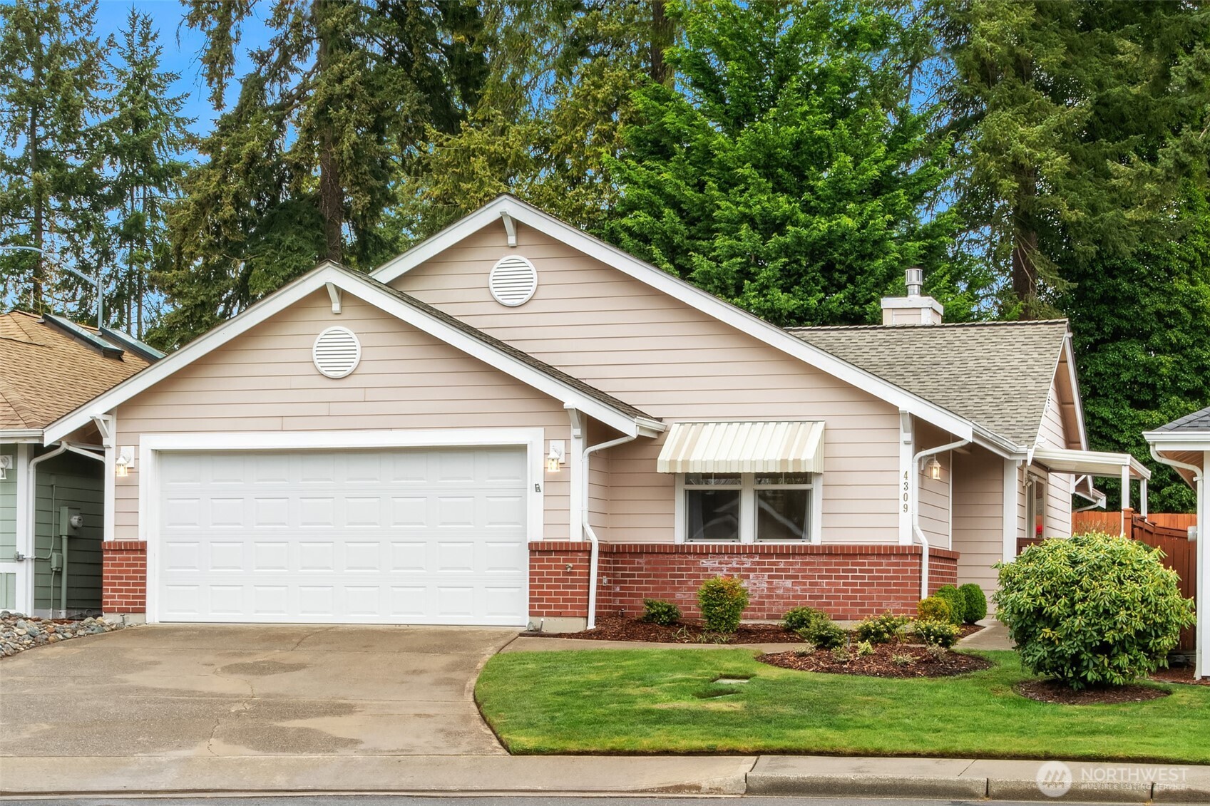 4309 7th Street Pl SE