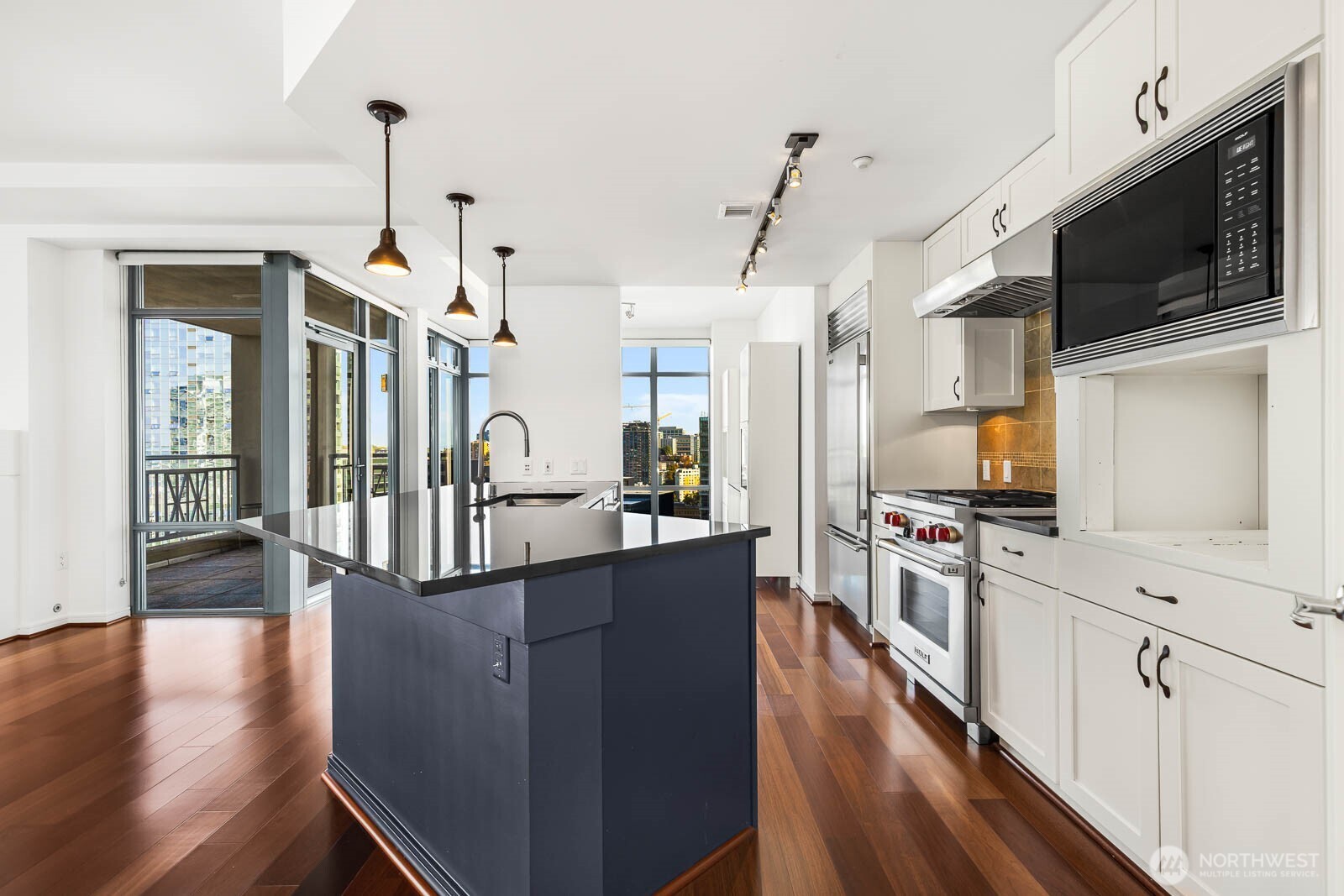819 Virginia Street #3303, Seattle, WA 98101, photo 5 of 29