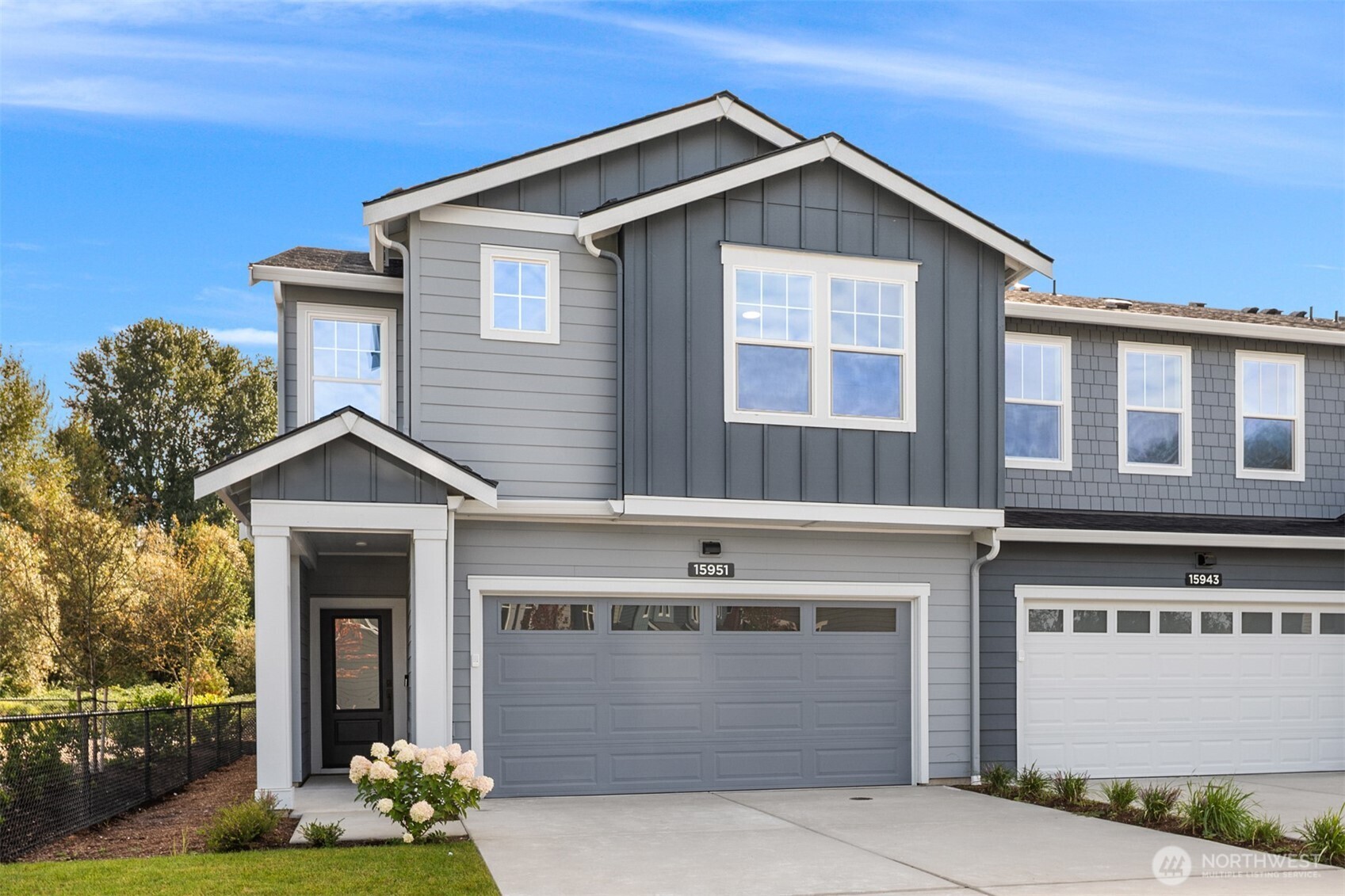 15951 26th Drive NE