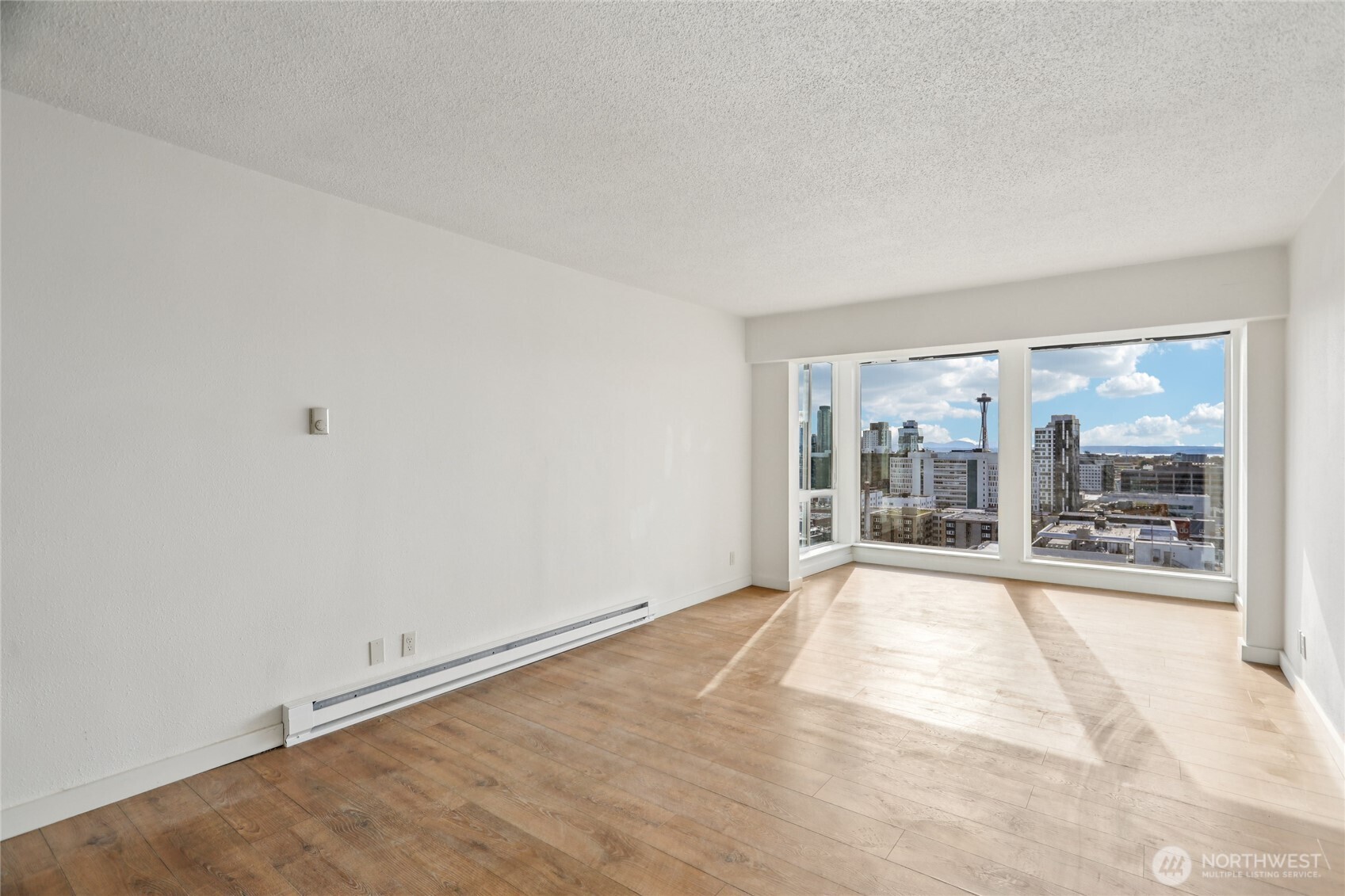 308 E Republican Street #608, Seattle, WA 98102, photo 3 of 37